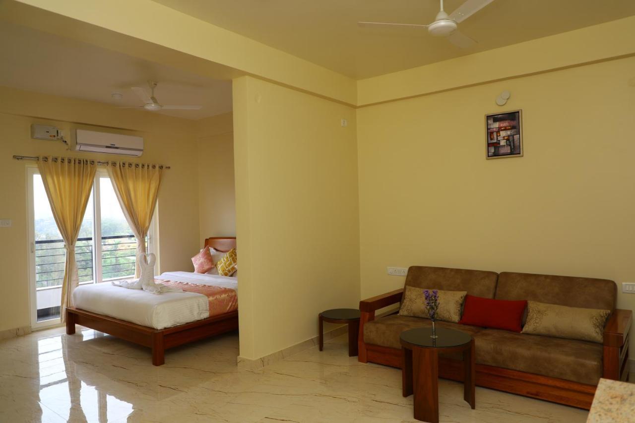 Apartament Lali Petals Madikeri Zewnętrze zdjęcie