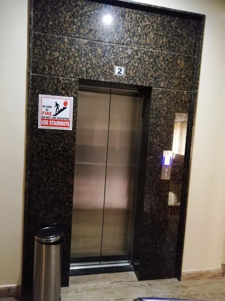 Apartament Lali Petals Madikeri Zewnętrze zdjęcie